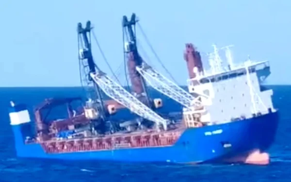 ursa major ship sinks off spain nuclear reactors